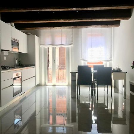 Moderno Affaccio Su Via Mazzini Apartment Ferrara Ngoại thất bức ảnh
